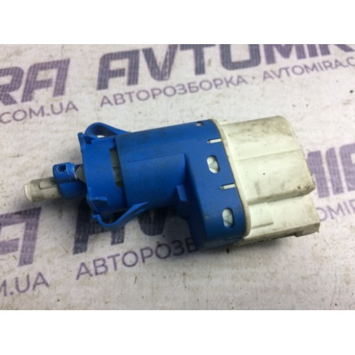 Датчик включения стоп-сигнала Ford Mondeo 4 2007-2014 3M5T9C872AC